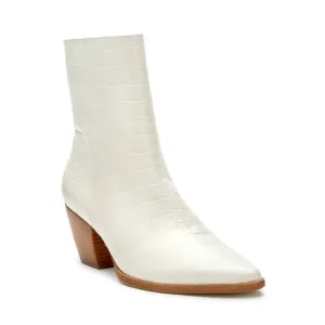 Caty Bone Boots In White