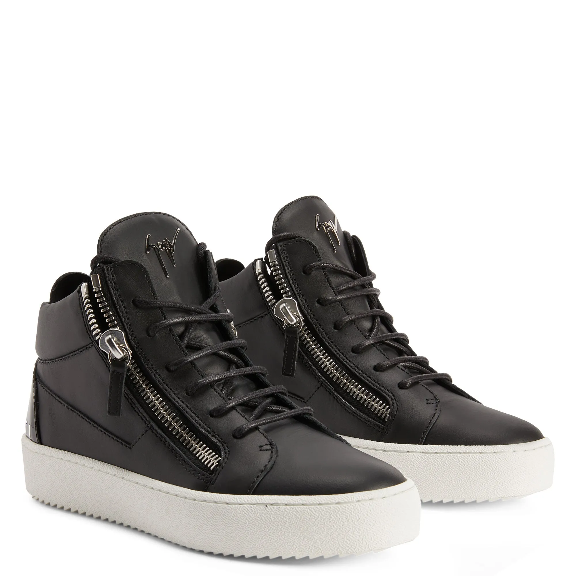 Giuseppe Zanotti Kriss