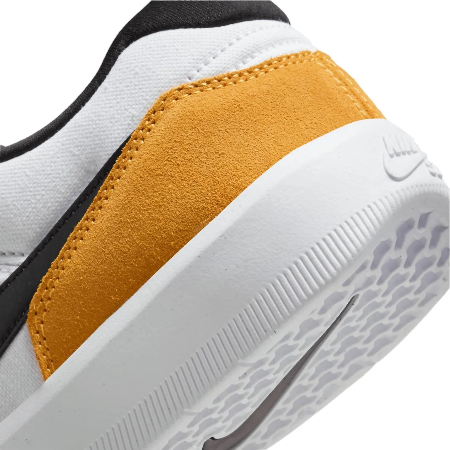 Men's Sb Force 58 Steelers Sneakers In University Gold/black-White